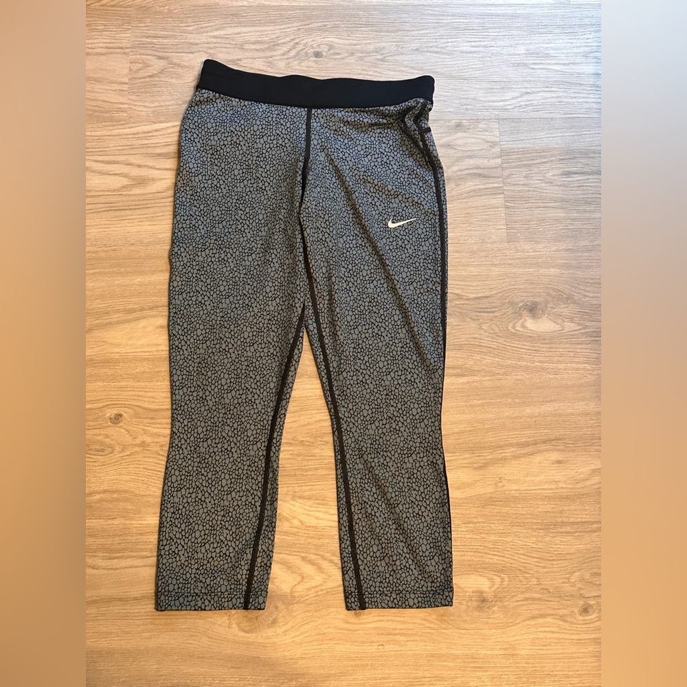 Nike Dri-FIT Relay Printed Crop Running Tights/Capri Leggings, Size XS
